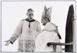 India. Pope Paul VI in Bombay. 30 Nov 64
