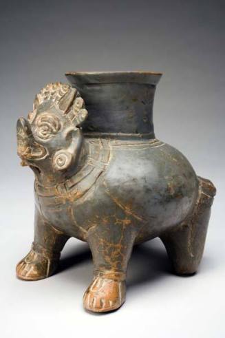 Vessel in the form of a snout-nosed creature