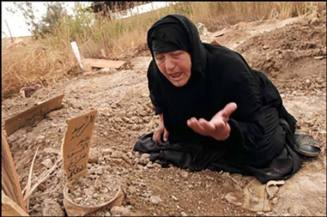 Mother Grieves the Death of a Loved One, Iraq