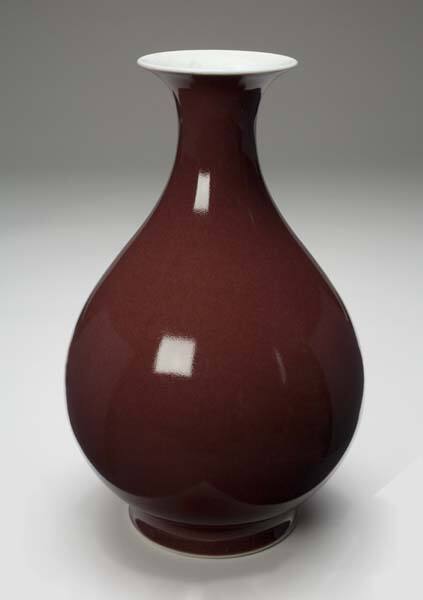 Pear-shaped vase