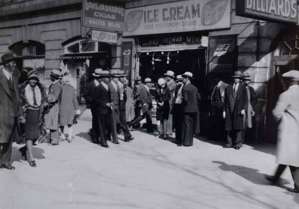 Street Scene, Harlem, New York