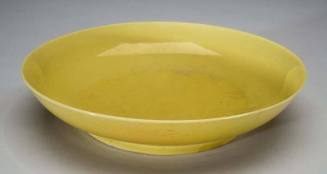 Yellow-Glazed Saucer Dish
