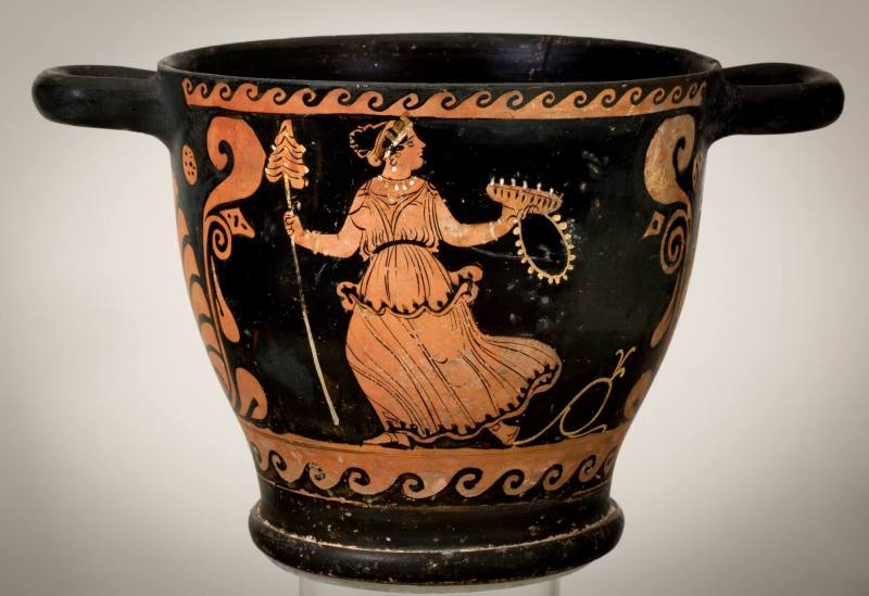Red-Figure Skyphos with Satyr / Bacchante