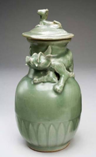 Longquan Ware Funerary Urn and Cover (Hunping)