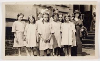 Immigrants at Ellis Island (Isadora Duncan and her Students)