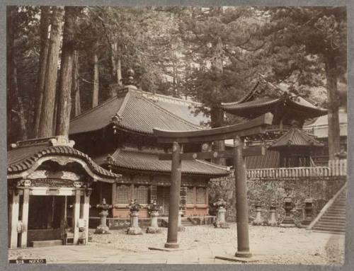 Nikko, Entrance to Tomb
