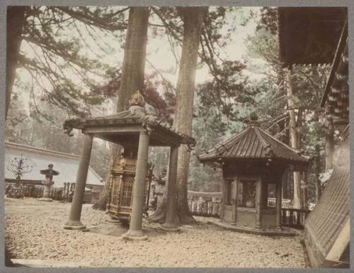 Revolving Lantern at the Tomb of Tokugawa Ieyasu