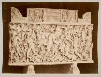 Sarcofago, Battaglia delle Amazzone (Sarcophagus with panel of the Battle of the Amazons), Vatican Museum, Rome