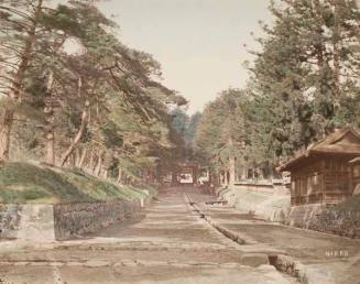 Nikko, Entrance to Temples