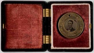 Presidential campaign button with portraits of Abraham Lincoln (recto) and Hannibal Hamlin (verso)